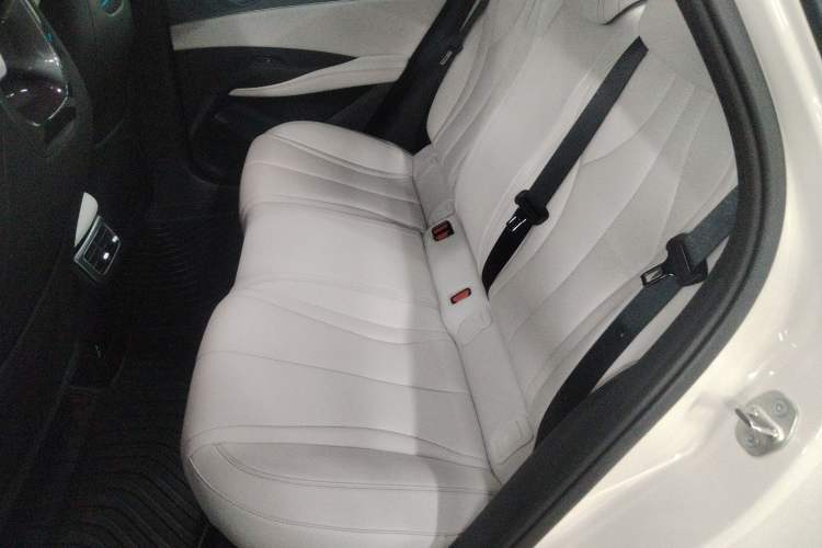 Used BYD Seal 06 New Energy 2024 DM-i 80KM Prestige Model
