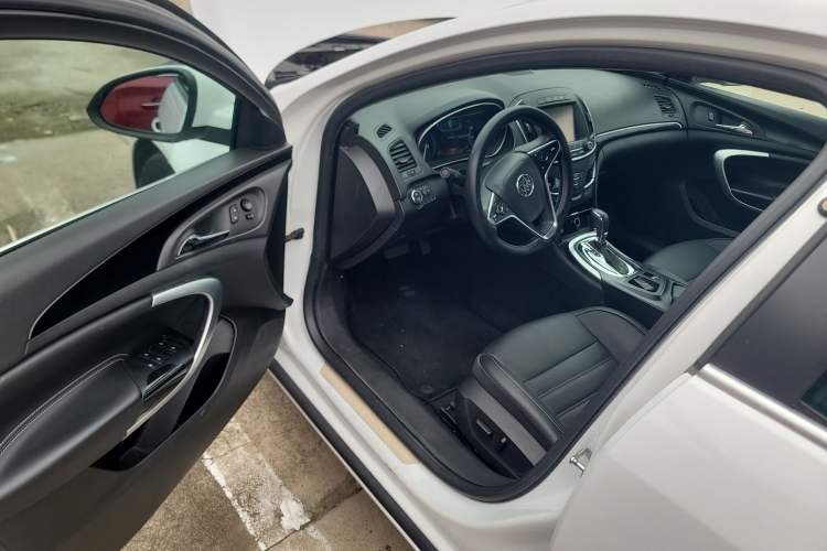 Used Buick Regal 2015 1.6T Elite Tech Model
