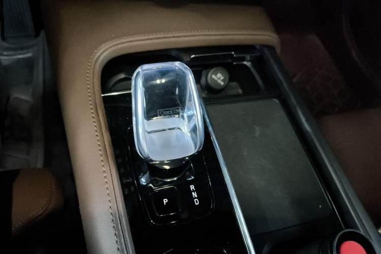 Used Volvo S90 2024 B5 Zhiyuan Luxury Edition
