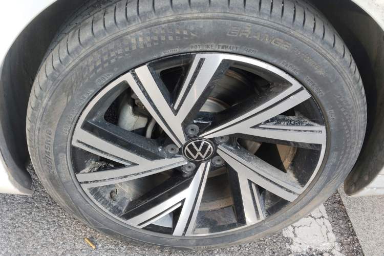 Used Volkswagen FAW-Volkswagen CC 2021 380TSI Striking Edition
