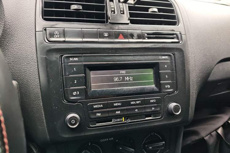 Used Volkswagen Polo 2018 1.5L Manual Drive-Comfort Model
