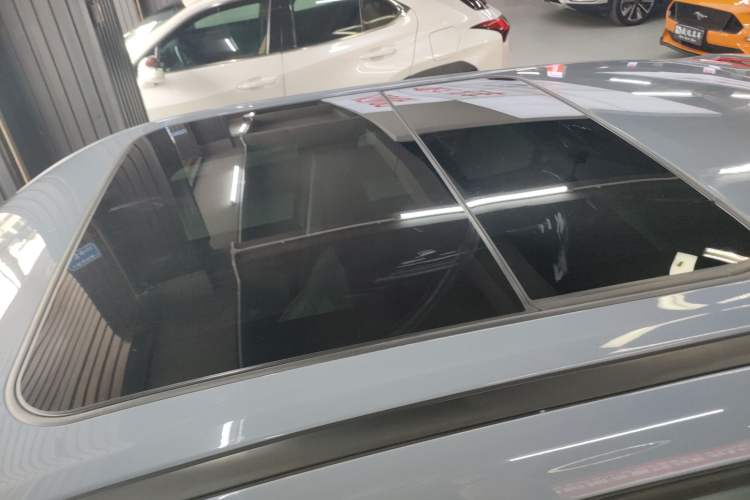 Used ORA Good Cat GT 2022 Mulan Edition 480 km Long Range Standard Version 135 kW
