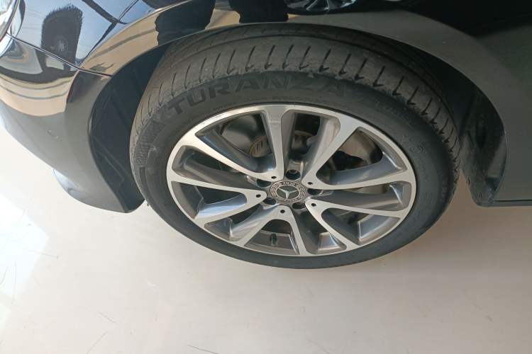 Used Mercedes-Benz E-Class 2018 E 200 L
