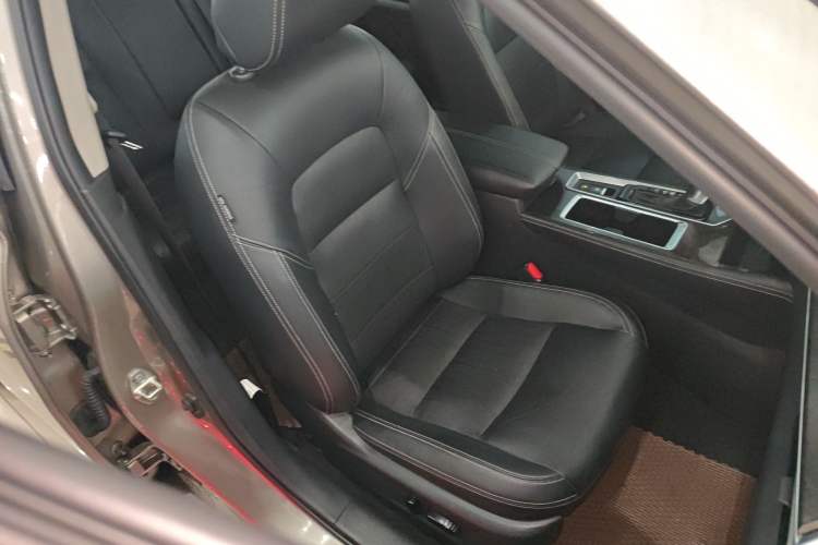 Used Nissan Teana 2022 2.0L XL-TLS Enjoyment Edition
