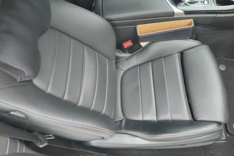 Used Mercedes-Benz C-Class (Import) 2017 Facelift C 200 Coupe