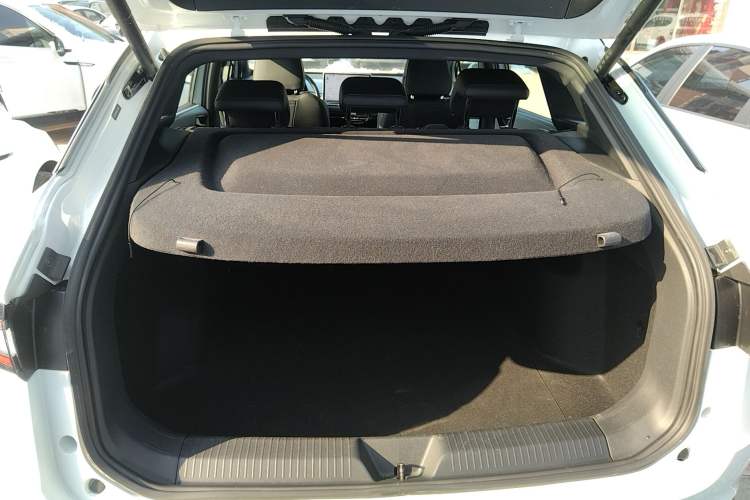 Used Volkswagen ID.4 X 2025 Smart Version Pure & Intelligent Enjoyment Edition
