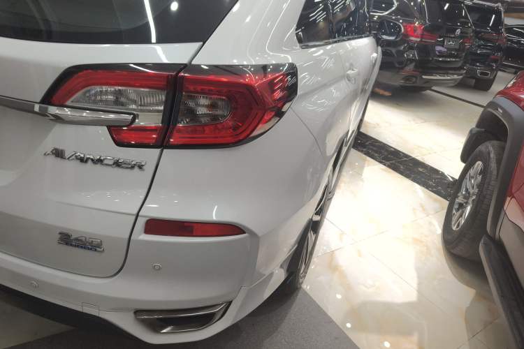 Used Honda Avancier 2017 240TURBO Two-Wheel Drive Elite Edition
