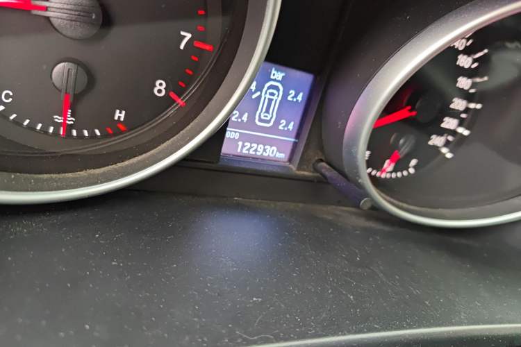 Used Haval H6 2015 Upgraded Model 1.5T Manual 4x4 Elite Version
