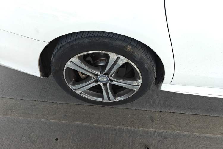 Used Mercedes-Benz E-Class 2016 E 200 L Sport Edition