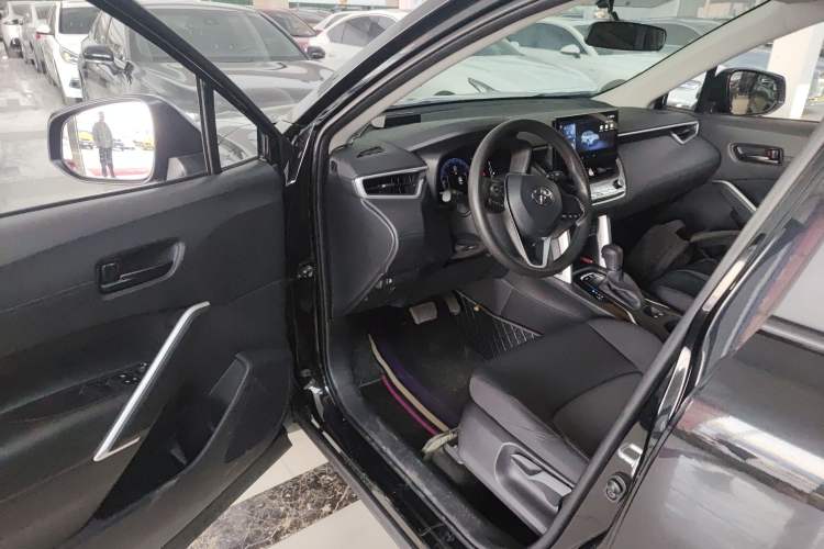 Used Toyota FRONTLANDER 2023 2.0L CVT Elite Edition
