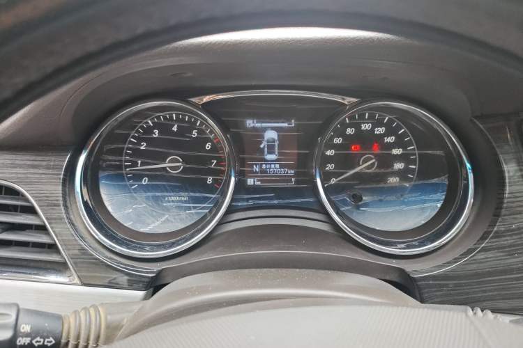 Used Baojun 730 2016 1.8L iAMT Luxury Model 7 Seats
