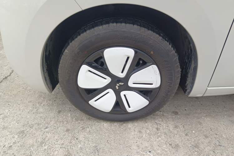 Used Wuling Hongguang MINIEV 2025 Four-Door Version Advanced Edition
