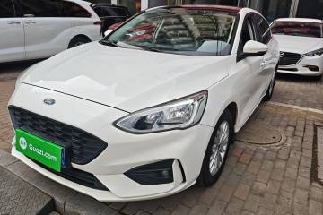 Used Ford Focus 2020 Sedan EcoBoost 180 Automatic Trend Edition