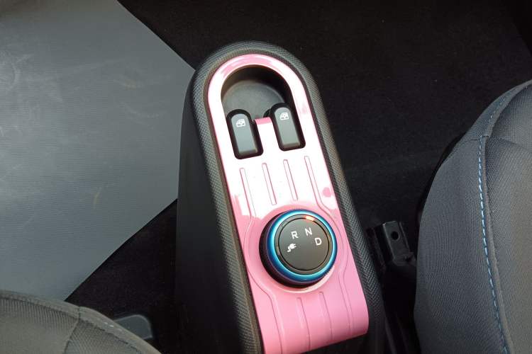 Used Wuling Hongguang MINIEV 2020 Freedom Version Lithium Iron Phosphate
