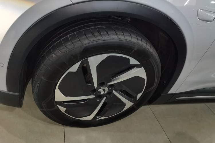 Used Nio EC6 2023 75 kWh
