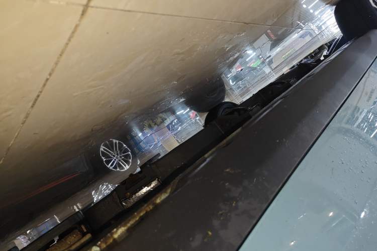 Used NETA V 2021 Long-Range Entertainment Edition Upgrade Model
