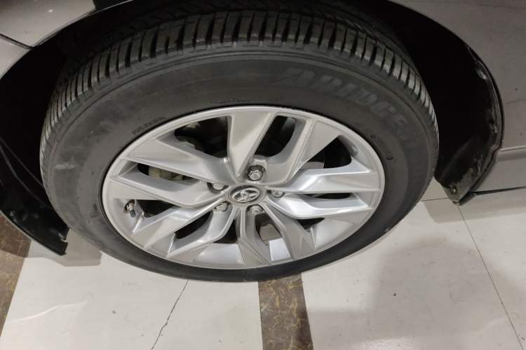 Used Toyota Avalon 2021 2.5L Luxury Edition