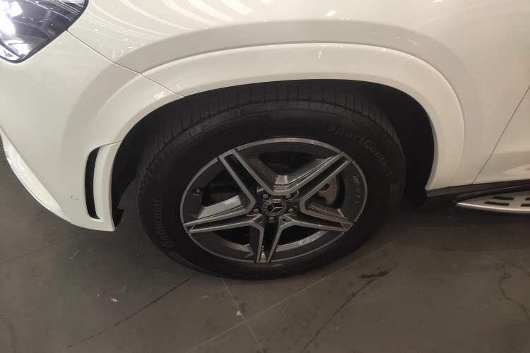 Used Mercedes-Benz GLE 2022 Refreshed GLE 450 4MATIC Stylish Edition
