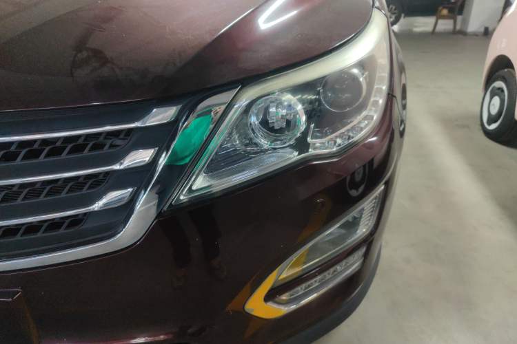 Used Baojun 560 2015 1.8L Manual Luxury Model