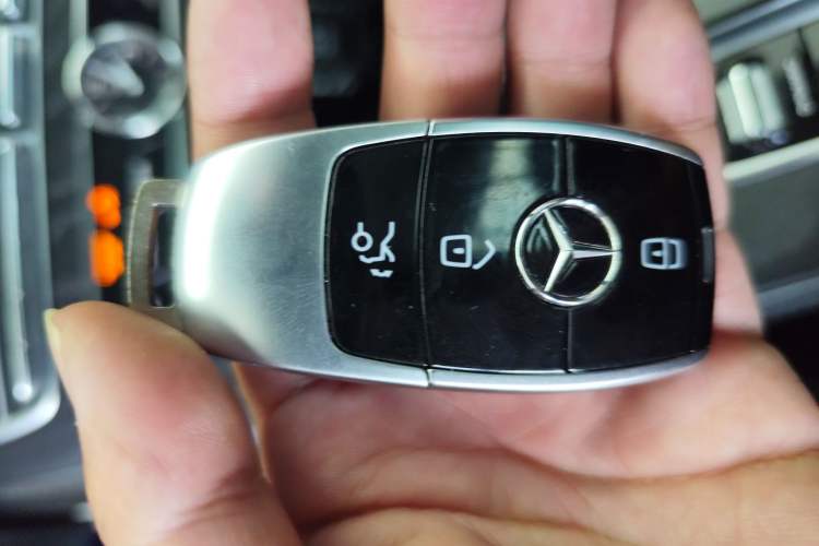 Used Mercedes-Benz E-Class 2019 E 300 Coupe
