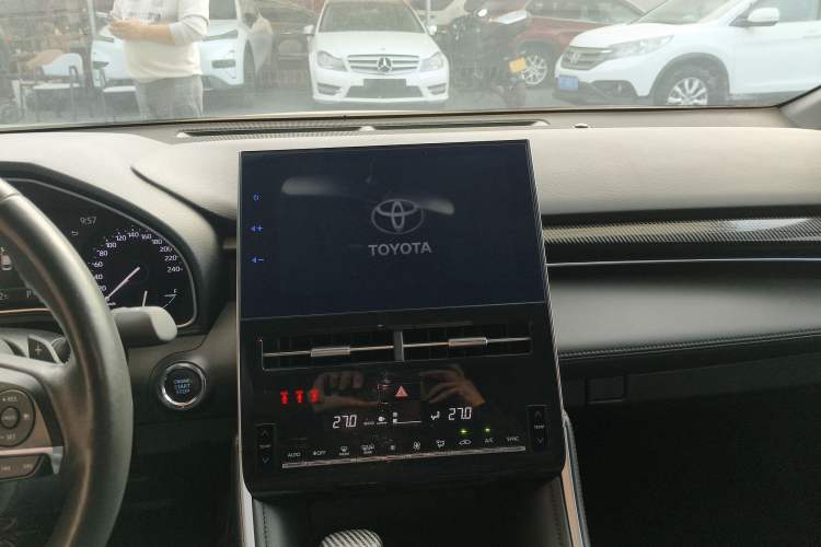 Used Toyota Avalon 2023 2.5L Luxury Edition