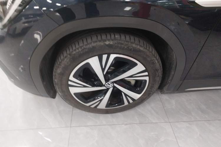 Used Volkswagen ID.6 CROZZ 2022 Long-Range PRO Edition
