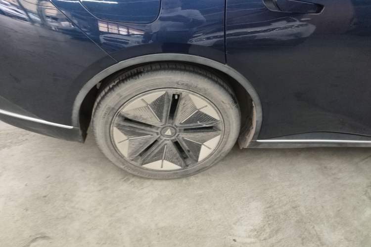 Used  SL03 2022 515 Pure Electric Version
