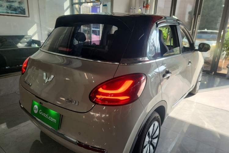 Used Wuling Bingo 2023 333 km Enjoyment Version
