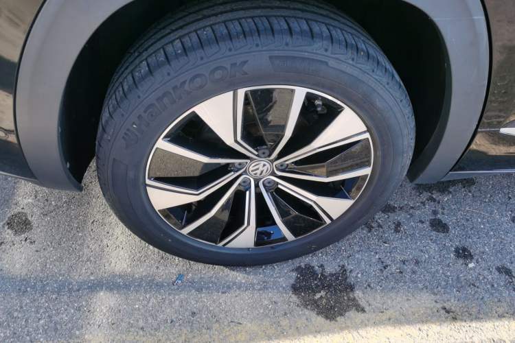 Used Volkswagen Teramont X 2019 330TSI Two-Wheel-Drive Prestige Luxury Edition
