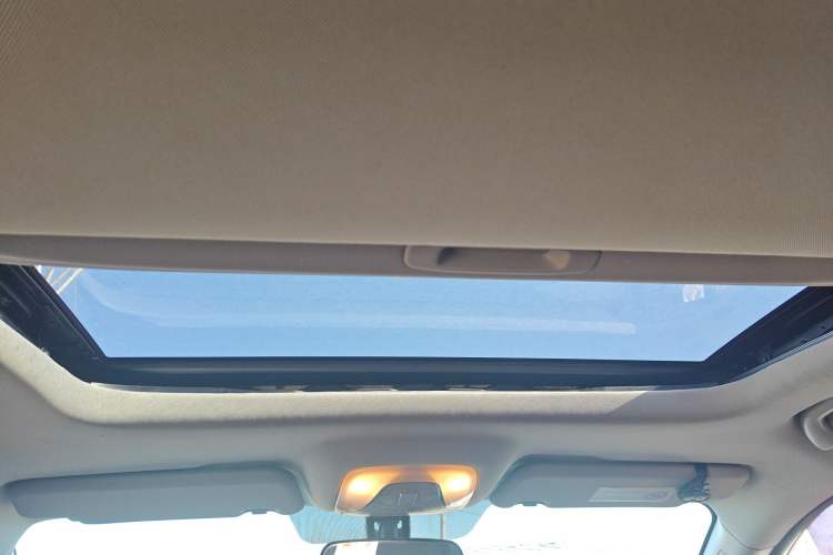 Used GAC Trumpchi GS4 2018 235T Automatic Two-Wheel Drive Luxury Smart Connectivity Millionth Anniversary Edition
