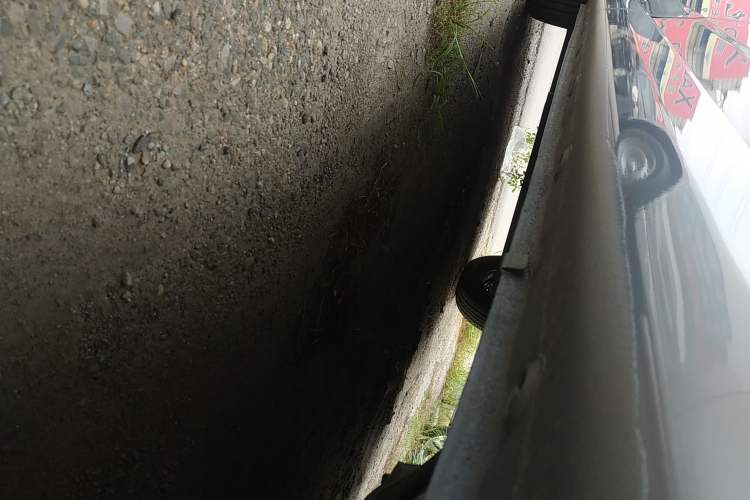 Used Wuling Yangguang 2024 300KM Comfort Version Passenger Van 75kW
