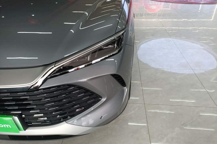 Used BYD Song L DM-i 2025 Intelligent Driving Version 112 km Beyond-Range Type