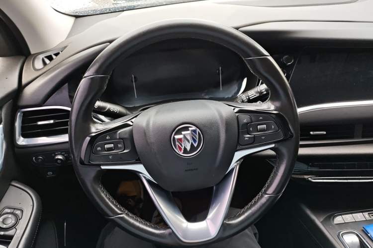 Used Buick Enclave 2020 28T Two-Wheel Drive Luxury Version
