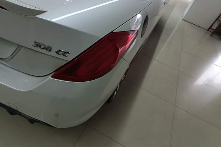 Used Peugeot 308 2012 1.6T CC Fashion Edition
