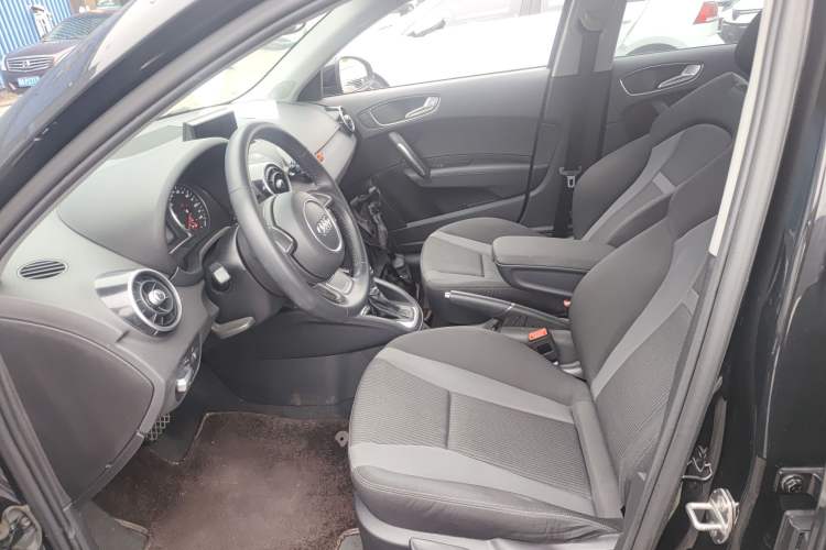 Used Audi A1 2016 30 TFSI Sportback Design Fashion Edition