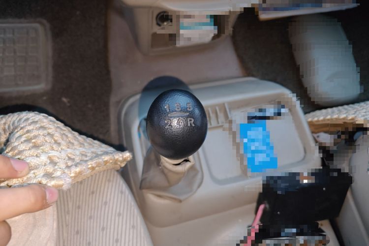 Used  Refine 2011 2.0L Government Procurement Version Manual Luxury Trim
