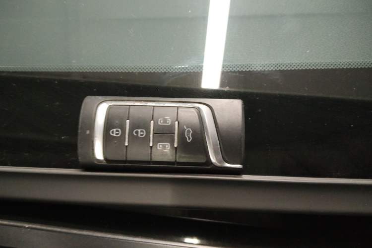 Used GAC Trumpchi M8 2020 Master Edition 390T Deluxe Version