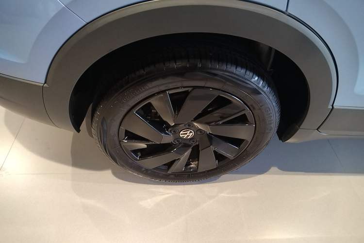 Used Volkswagen Tharu 2025 NewRui 300TSI Prestige Edition