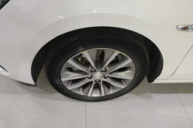 Used Buick GL6 2019 18T 6-Seater Connected Luxury Version China VI Standard
