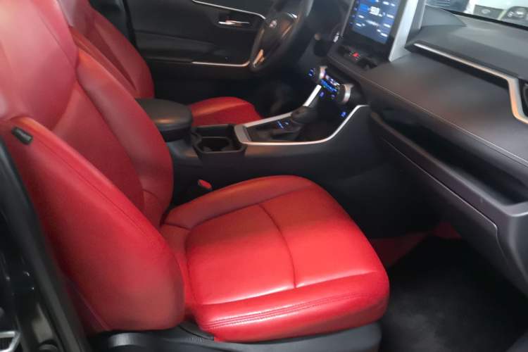 Used Toyota RAV4 2020 2.0L CVT Two-Wheel Drive Fashion Edition
