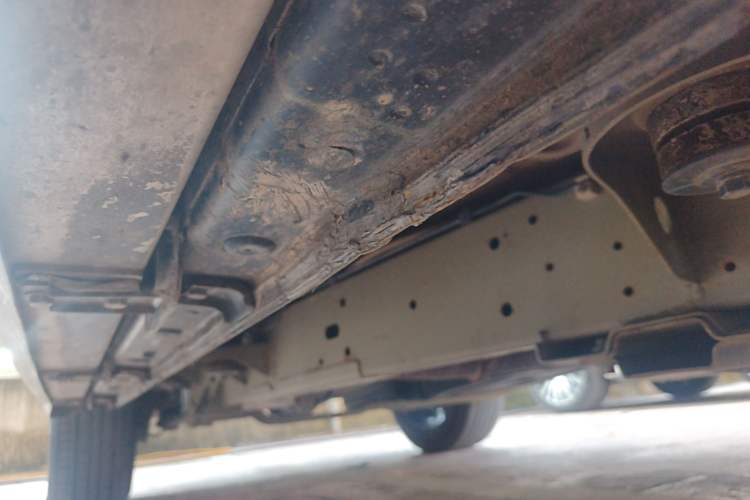 Used Roewe RX8 2019 30T Smart Connectivity Two-Wheel Drive Supreme Flagship Edition
