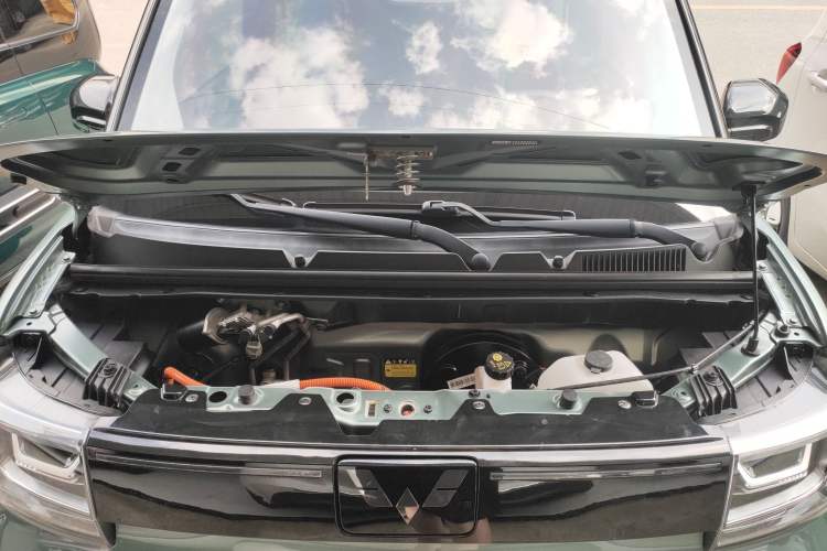 Used Wuling Hongguang MINIEV 2022 GAMEBOY 200km Gaming Edition with Lithium Iron Phosphate
