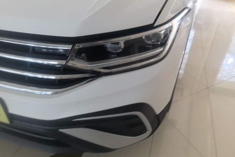 Used Volkswagen Tiguan L 2022 330TSI Automatic Two-Wheel Drive Comfort Edition
