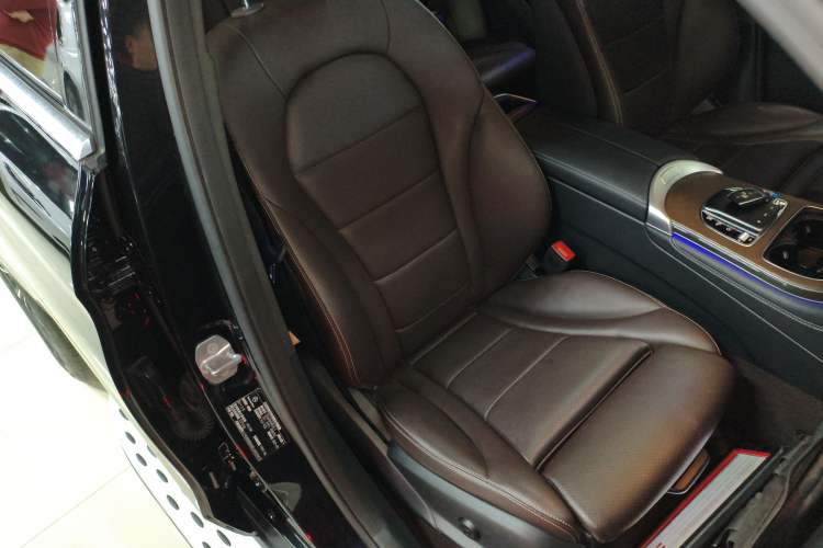 Used Mercedes-Benz GLC 2021 GLC 260 L 4MATIC Luxury Model
