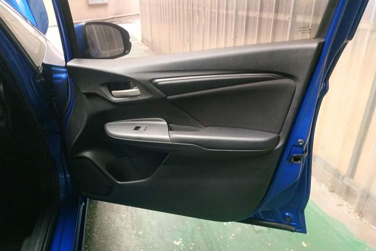 Used Honda Fit 2018 1.5L CVT Comfort Sunroof Version
