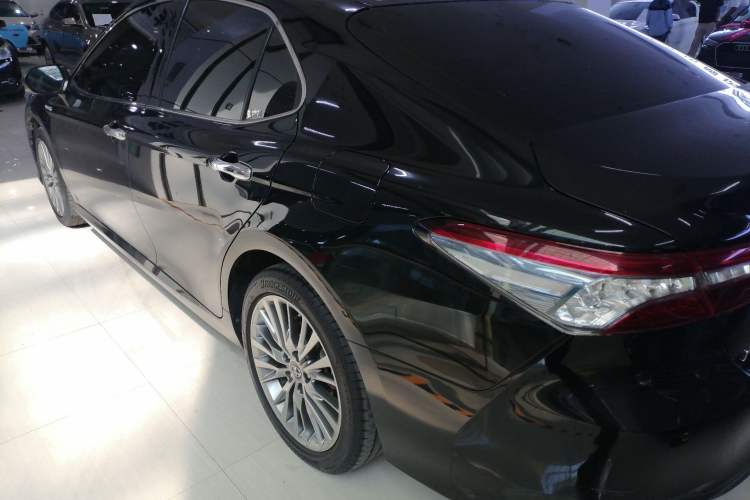 Used Toyota Camry 2019 Revised Version Dual-Engine 2.5 HG Luxury Edition
