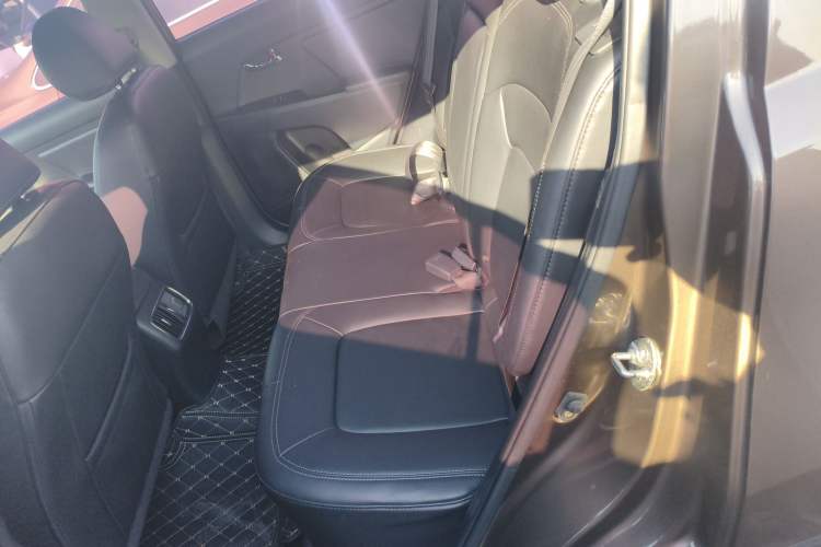 Used Kia Sportage R 2016 2.0L Automatic Two-Wheel Drive DLX