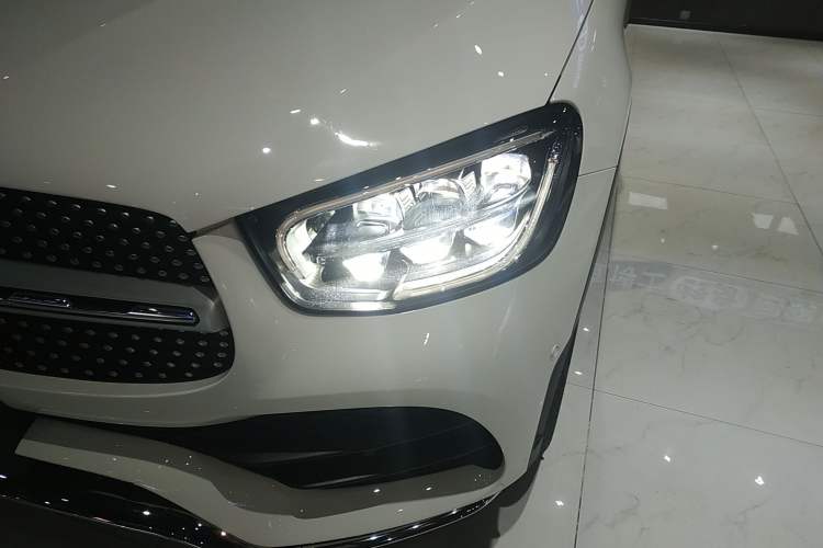 Used Mercedes-Benz GLC 2021 GLC 300 L 4MATIC Dynamic Model
