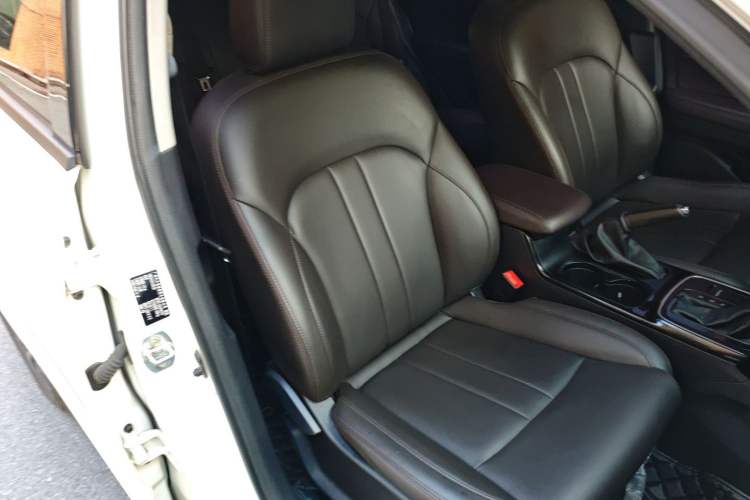 Used GAC Trumpchi GS4 2018 200T G-DCT Two-Wheel Drive Comfort Edition
