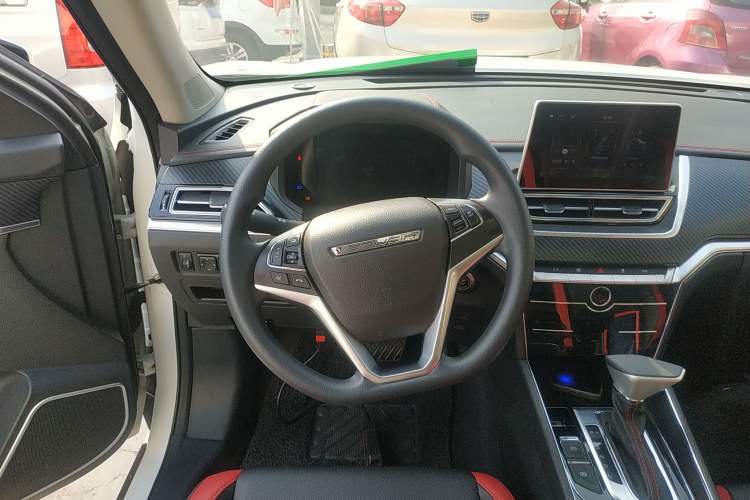 Used Venucia T60 2020 1.6L CVT Smart Drive Version China VI Standard
